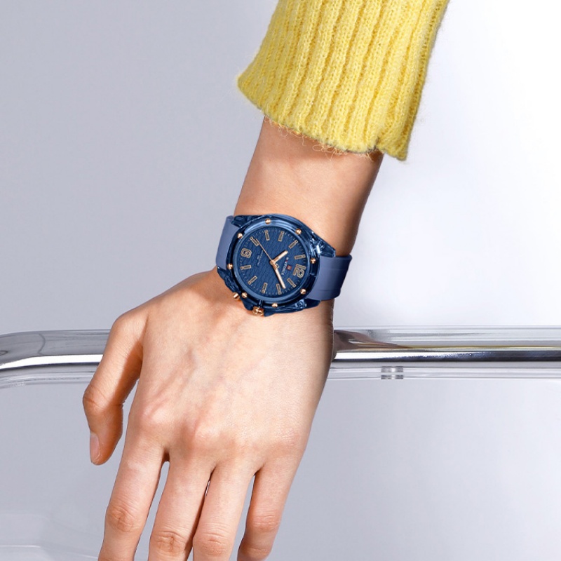 NAVIFORCE Women New Fashion Qu - Women'S Fashion Gifts のレビューと価格