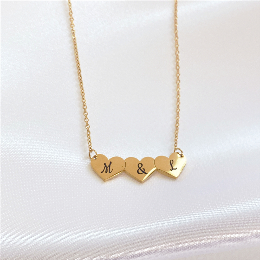Custom Side ways Dainty Heart  - Women Fashion Fun のレビューと価格
