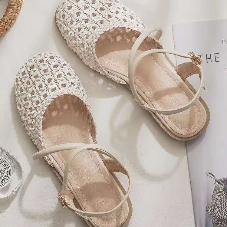 French-style Closed-toe Sandal - Women Fashion Style のレビューと価格