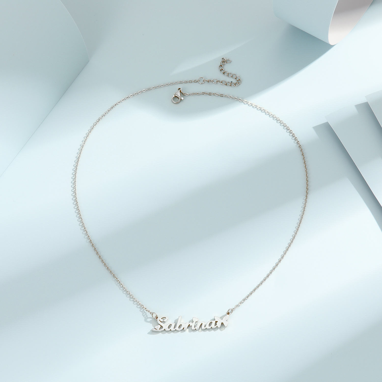 1pc Personalized Butterfly Nam - Women Fashion Names のレビューと価格