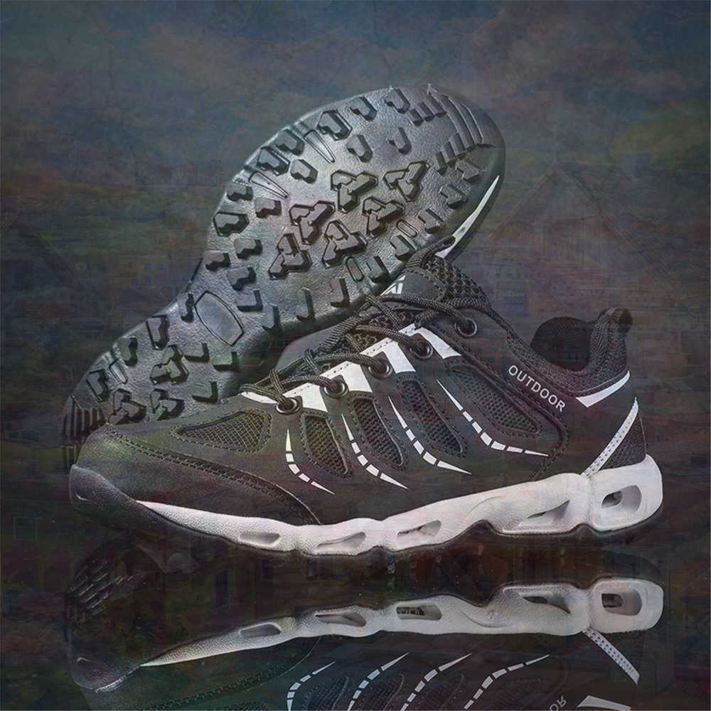 Sumer Round Tip Silver Sneaker - Women Fashion Over 40 のレビューと価格