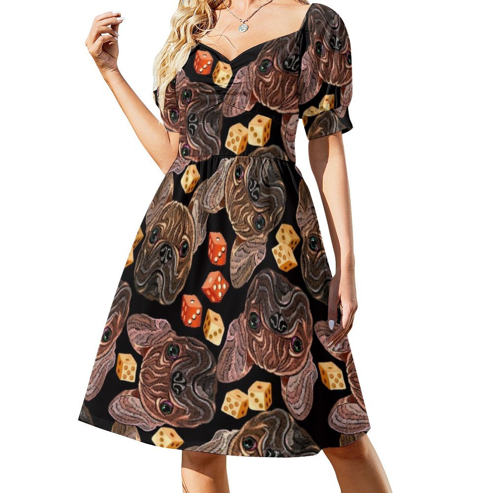 Embroidery Bulldog And Dice Bo - Women Fashion Gown のレビューと価格