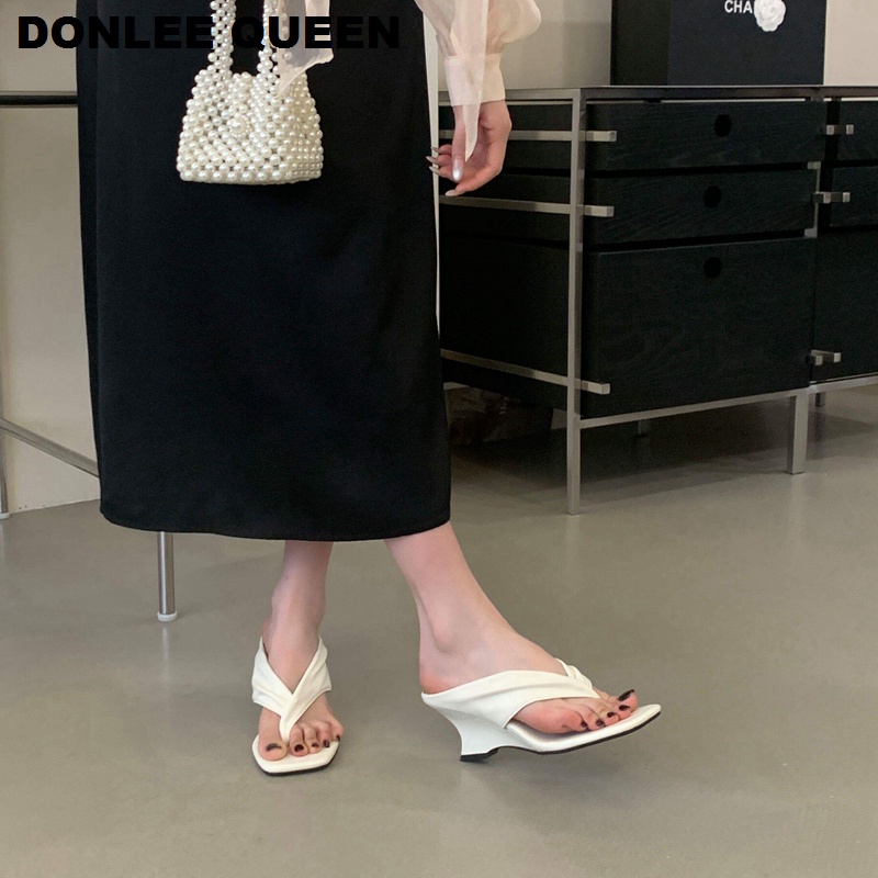 2026 New Summer Slippers Women - Women Queen Fashion のレビューと価格
