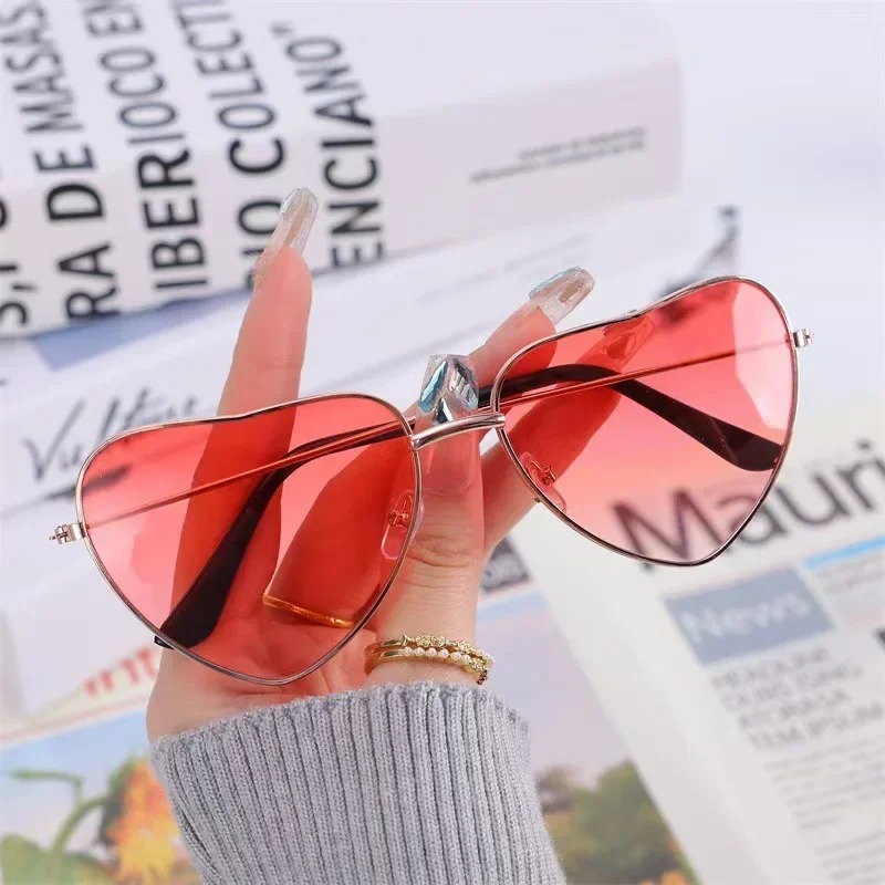 Fashion Heart Shaped Metal Sun - Women'S Fashion Eyeglasses のレビューと価格